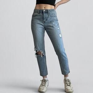 💙3 for $15 RSQ Distressed Boyfriend Jeans